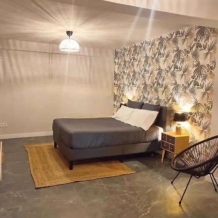 48- Recien Reformado 公寓 *