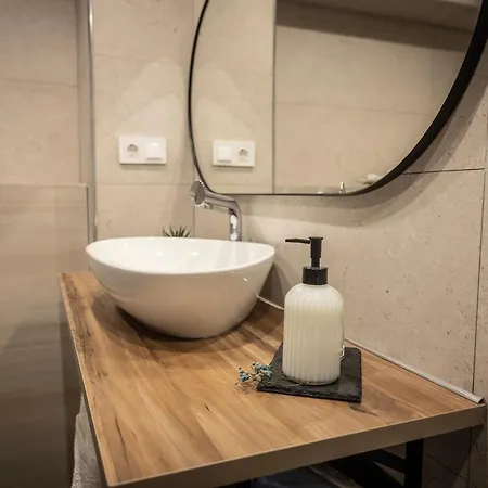 48- Recien Reformado 阿维莱斯